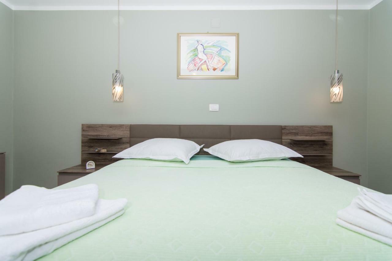 Apartman Marin Trogir Luaran gambar